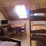 בית חווה Tourist Farm Ljubica