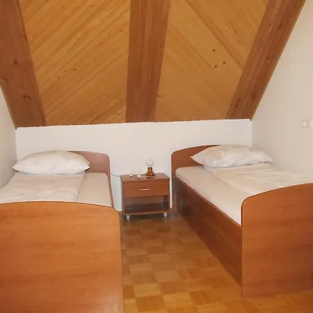 Feriegård Tourist Farm Ljubica *